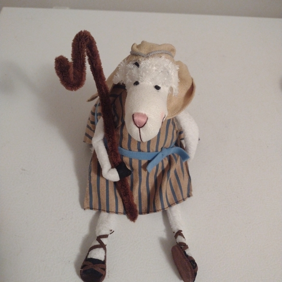 Daysprings Hallmark really woolly nativity shepherd sheep Jake plush - Picture 6 of 6